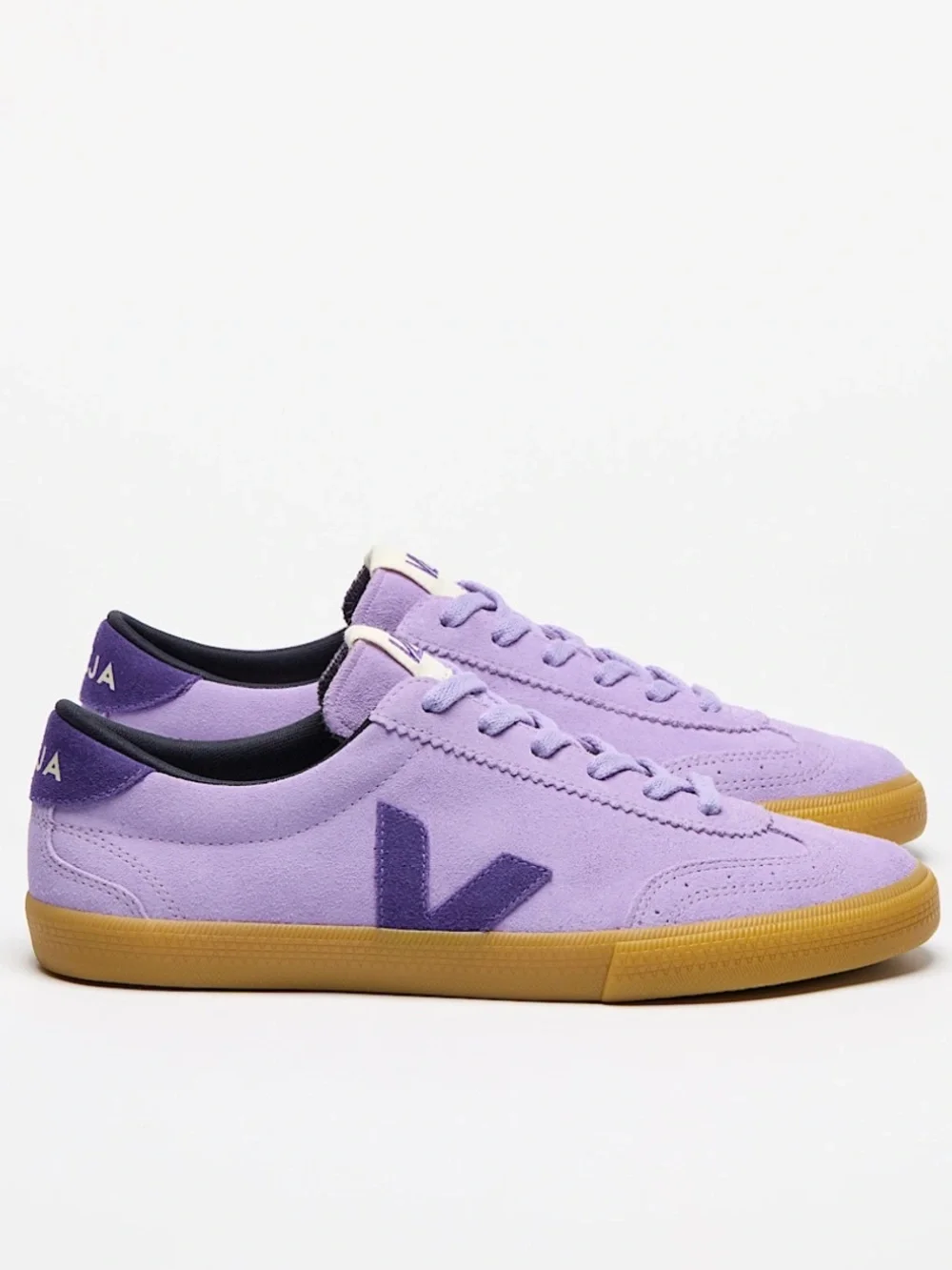 Veja Volley Suede Sneakers in the Lavande Purple Size 8